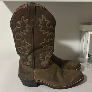 Laredo men’s Tan Western Boots with Stitching size 9